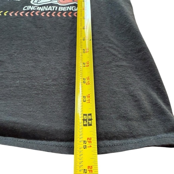 A109-Black Super Bowl LVI Los Angeles Rams vs Cincinnati Bengals graphic tee - Picture 4 of 5